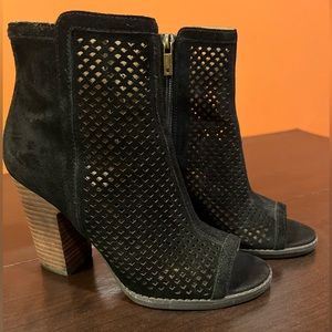 Lucky Brand Lakyn Women's Chic Ankle Boots Suede Open Toe Western Bootie